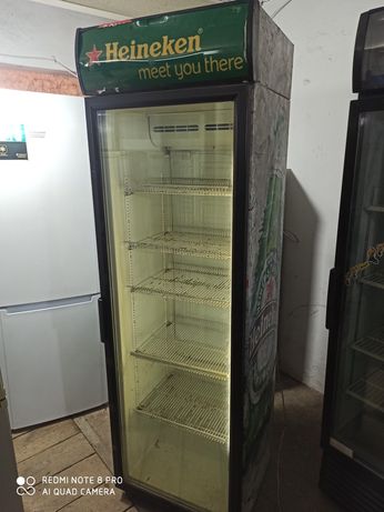 Продам витринный холодильник для напитков