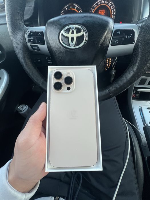 Айфон 16 про макс 256