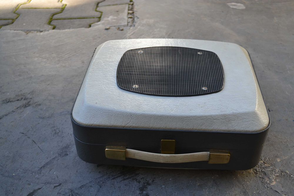 Pick up Toga V 6 cu lampi