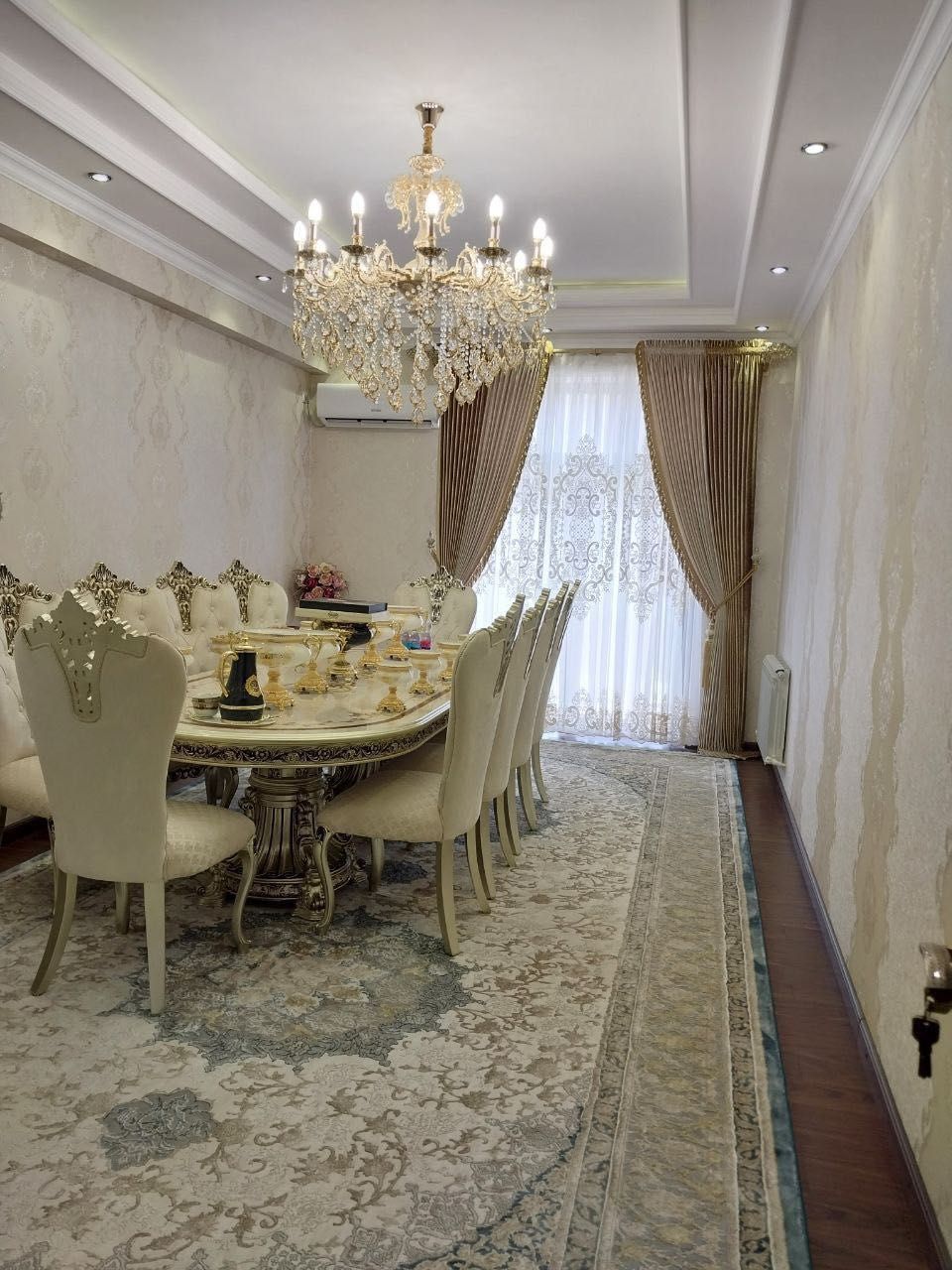 New Life Продается 3 комнатная квартира ремонт ул.Махтумкули