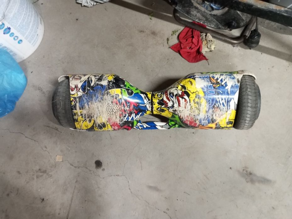 Гироскутор б/у  
︎
︎