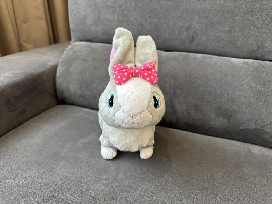 Интерактивно зайче BETSY