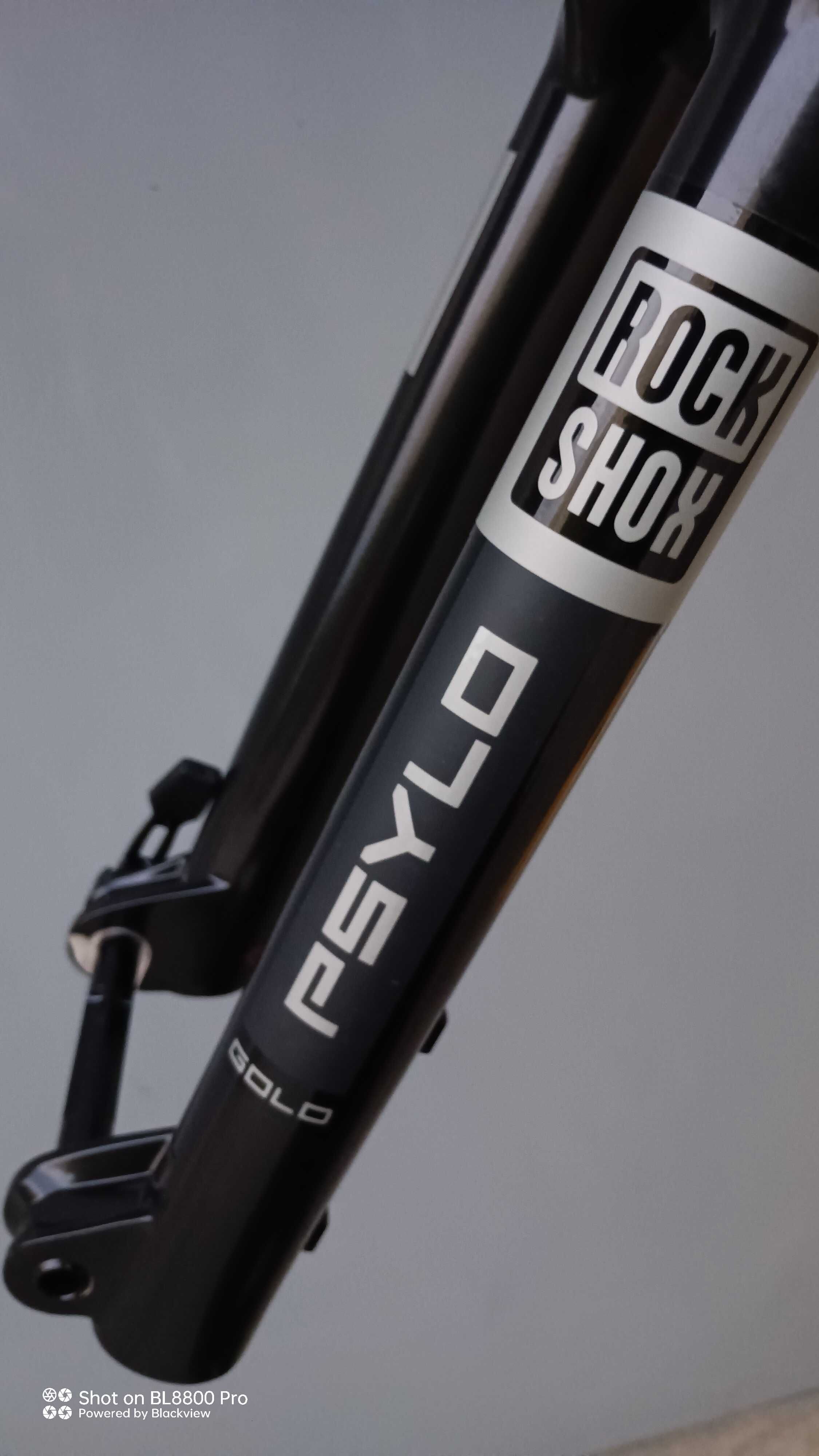Вилка Rock Shock Psylo gold