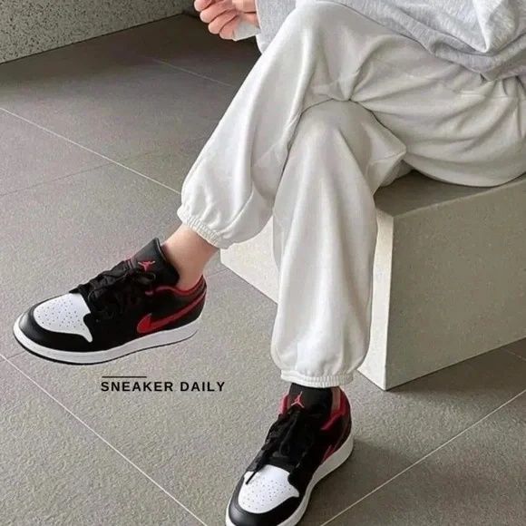 Nike Air Jordan 1 Low номер 39-40