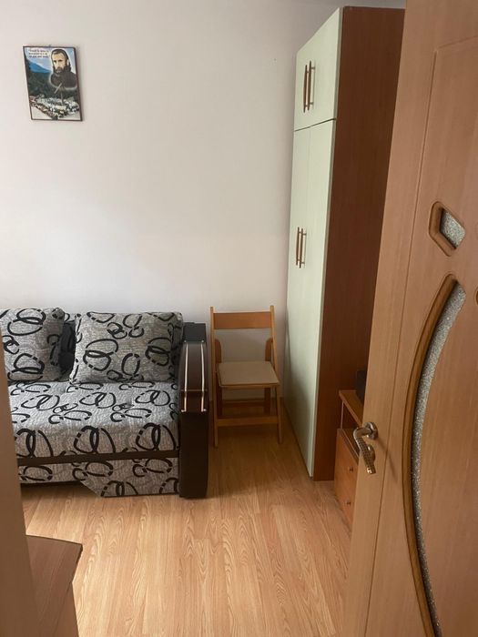 Apartament 3 camere - Coca Cola!