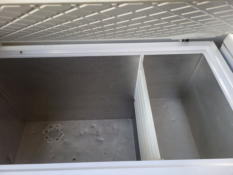 Lazî frigorifice de vânzare