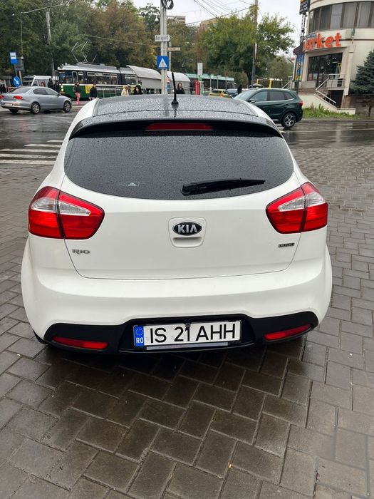 Vand Kia Rio 2014