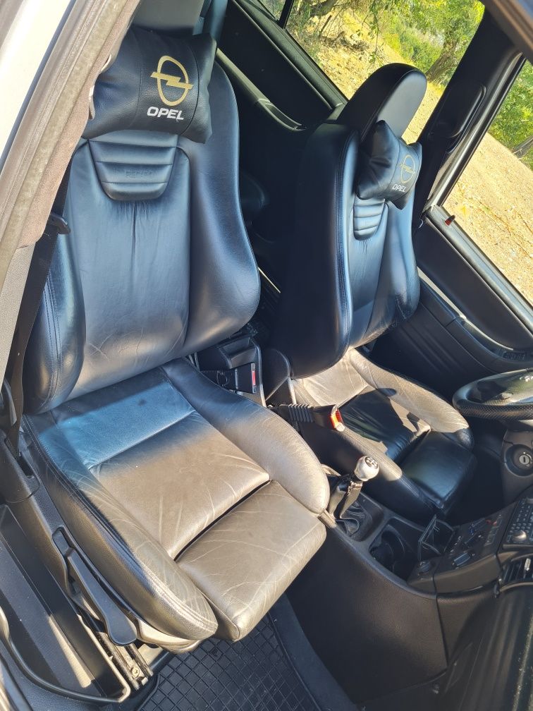 Zafira OPC на части