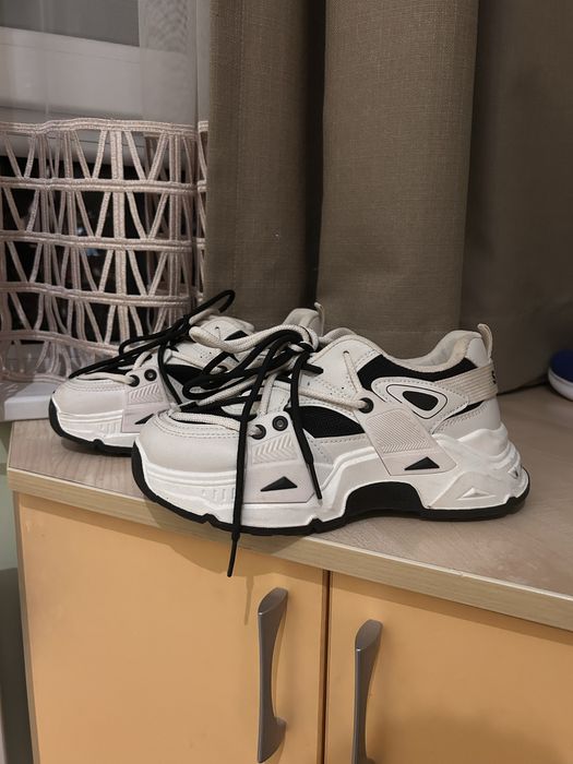 Дамски маратонки