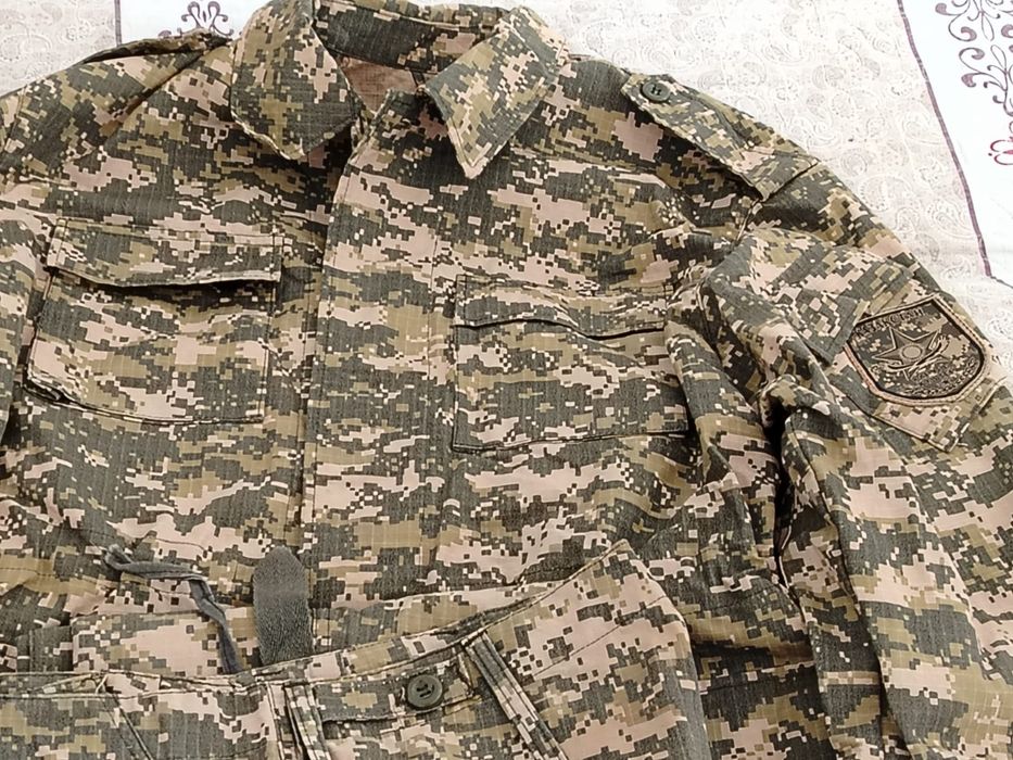 Срочно Продам камуфляжный военный кастюм