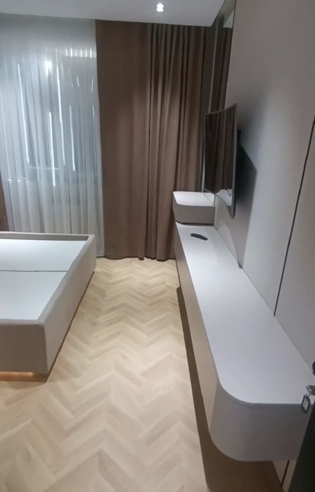 Ijaraga kvartira 3 xonali, 86 m2.  Yangihayot tumani, novostroyka