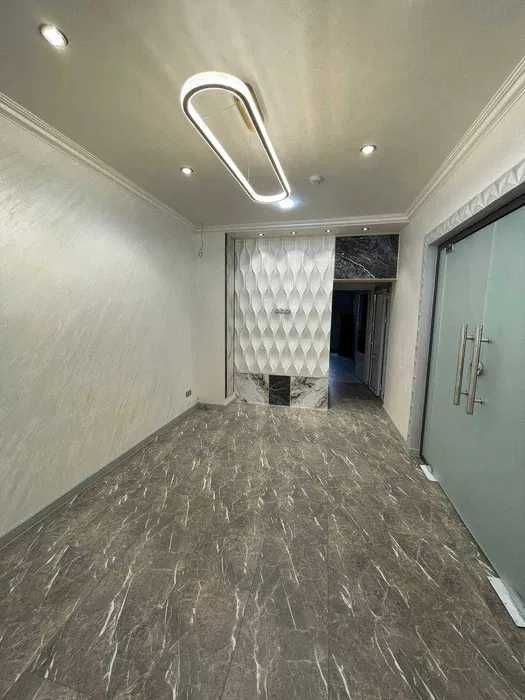 Продается офис, в центре города. 71 м2