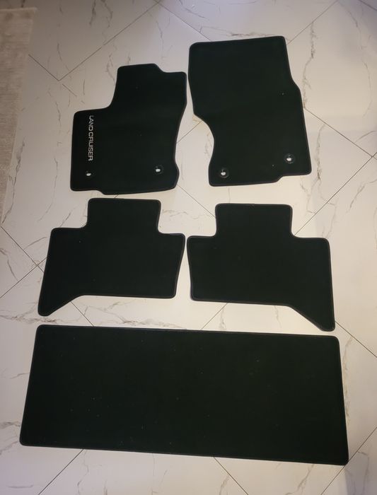 полики на ПРАДО 250. резина и ковр