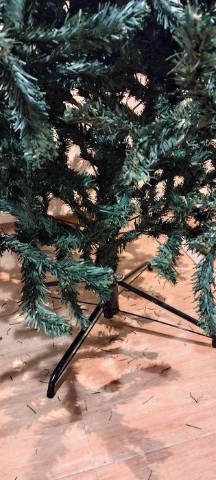 Коледна елха 210 см