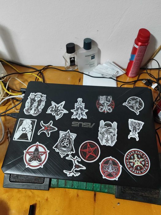 Vând laptop Asus Tuf Gaming