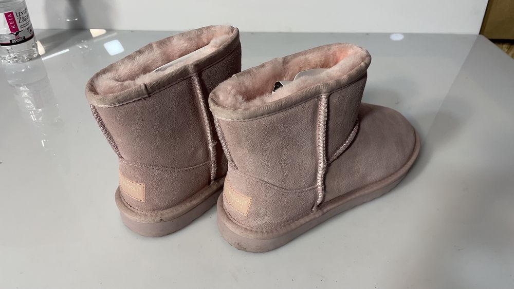 Botine cizmulite Aus Wolli gen UGG noi