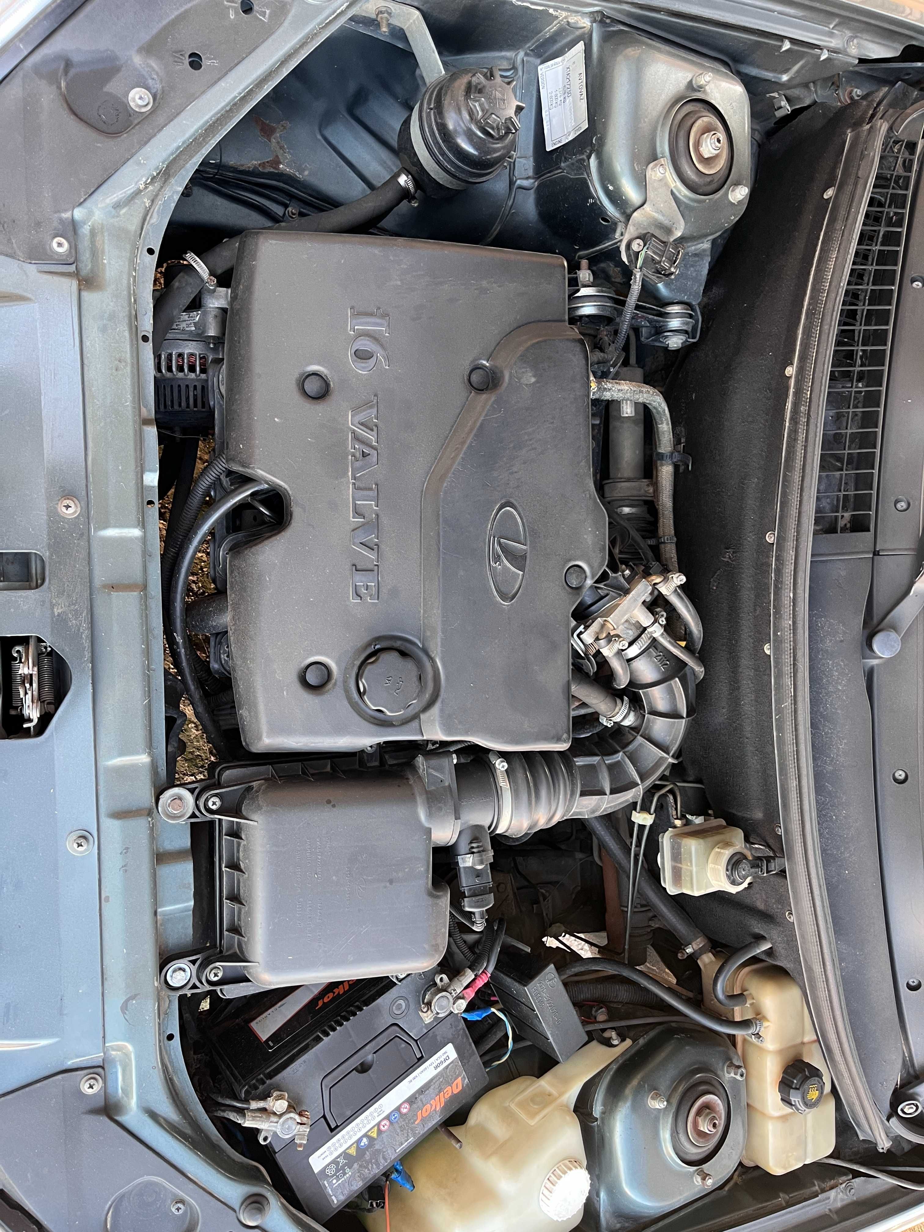 Lada Priora 1.6 motor