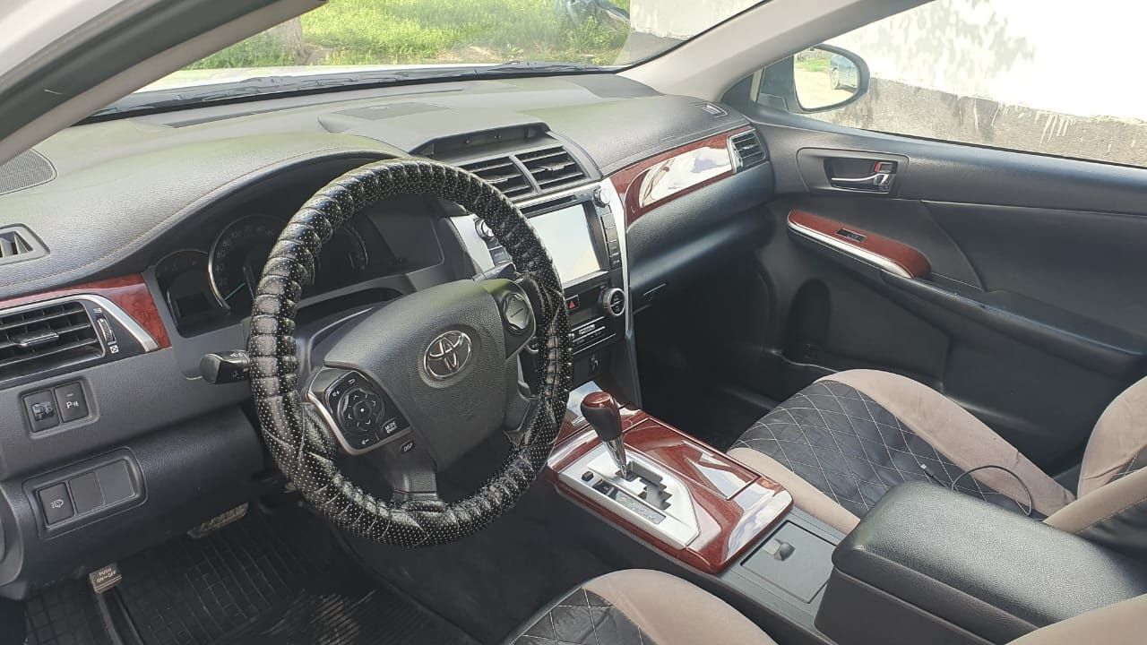 Toyota Camry 2012 года в рассрочку на 24 месяца