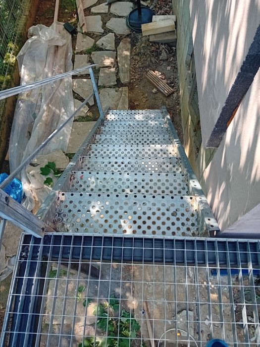 Scara metalica zincata de exterior  6m
