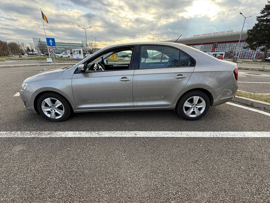 Skoda Rapid 1.0 TSI Unic Proprietar