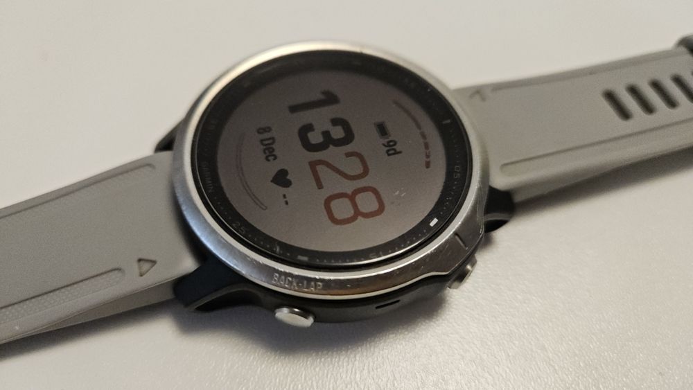 Vand Garmin Fenix 6s