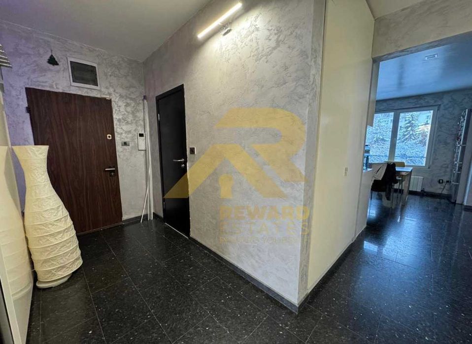 Продава се Четиристаен апартамент в София, Красно село - 153 кв.м за 2942 €/кв.м - Снимка #14