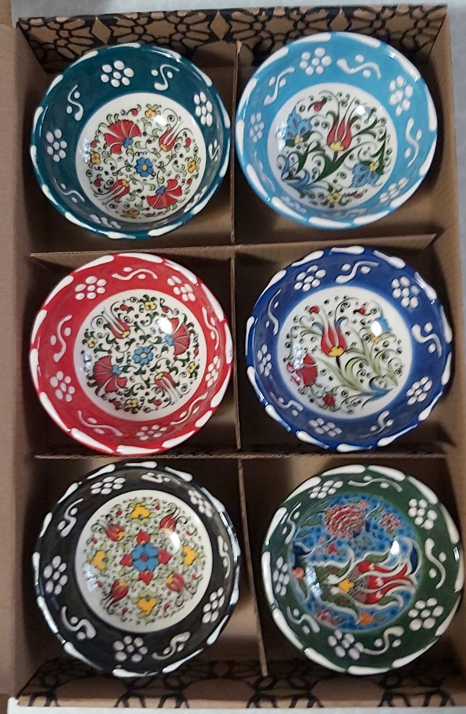 Комплект Керамични купички в кутия