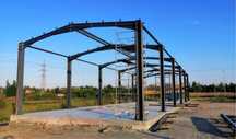 Vand hale si structuri metalice sau schimb cu duba