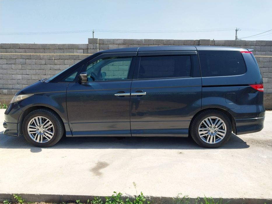 Хонда ЭЛЛЮЗИОН 7 орындық