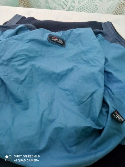 GEACĂ de damă,din pielea naturala MARIO BATA.Noua.