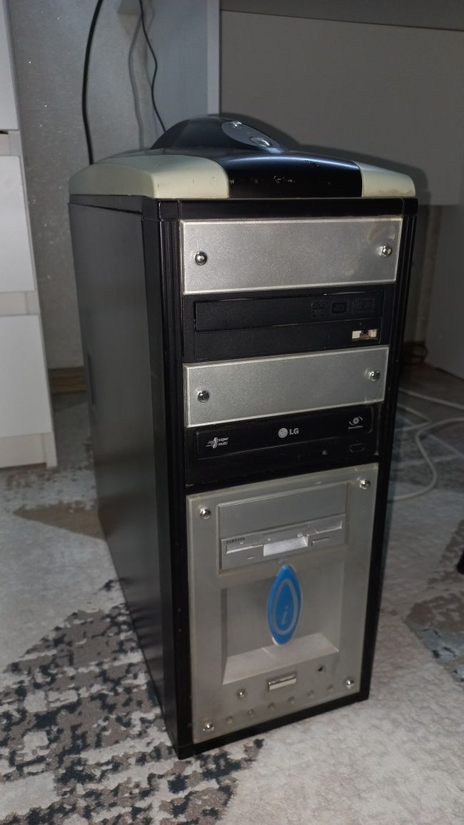 Продам компьютер