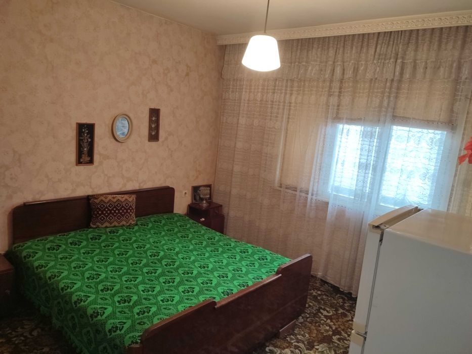 Продава се Четиристаен апартамент в Търговище, Център - 110 кв.м за 877 €/кв.м - Снимка #8
