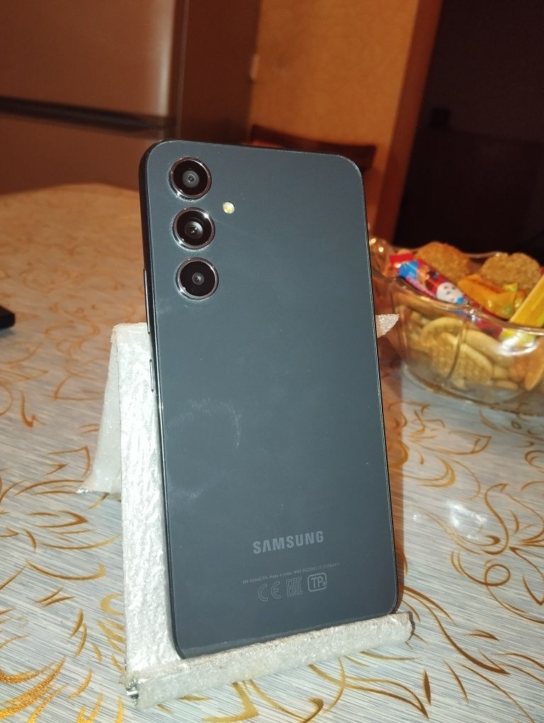 Samsung A54  5g идеальном сост