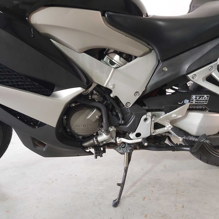 Motocicleta Honda Crossrunner ABS | H02399 | motomus.ro