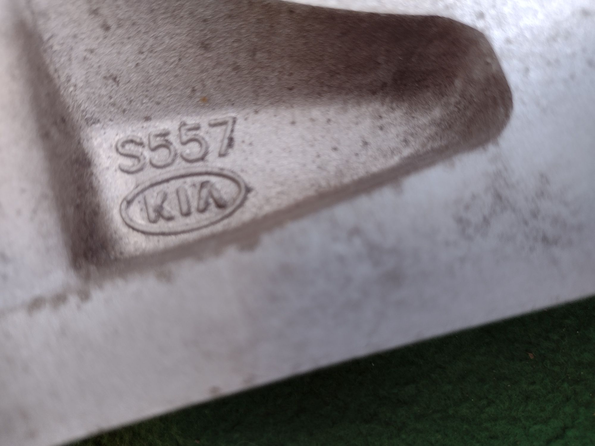 Оригинални 17-5х114.3 ЕТ56. 7j  Kia Ceed