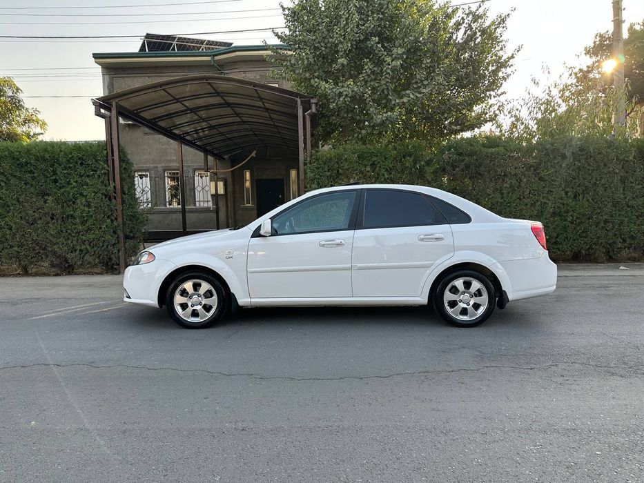 Продаётся Gentra 2021