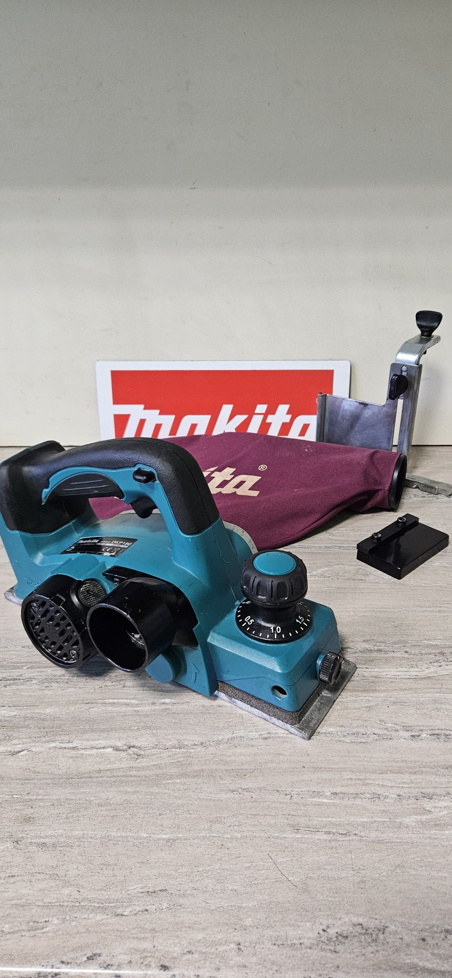 Makita Ренде DKP180 18V.