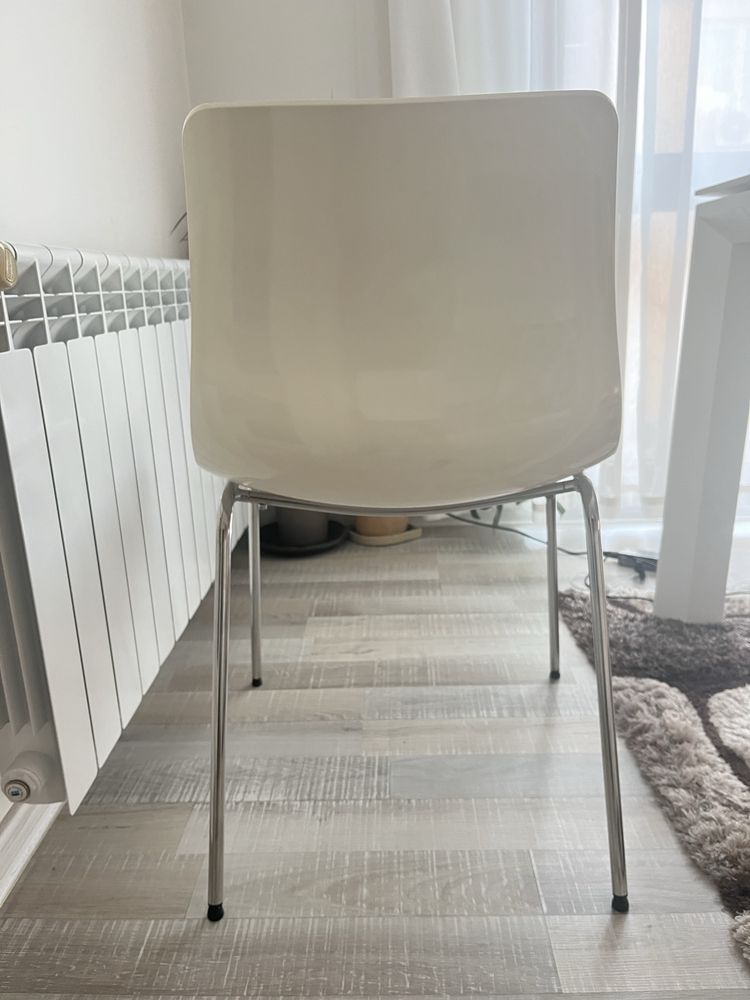 Трапезарни столове Ikea 4 бр.