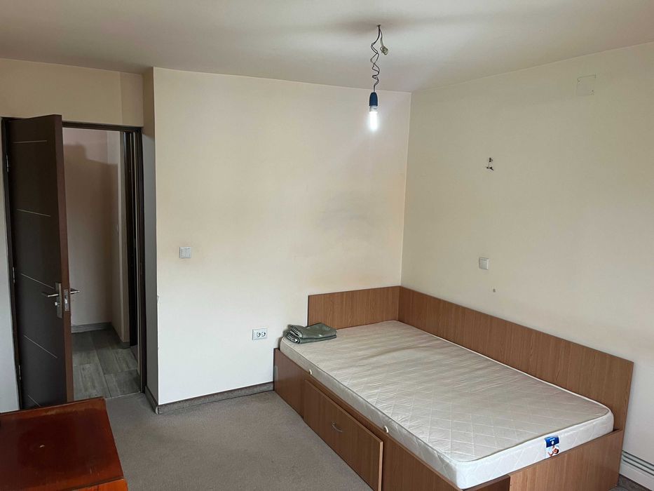 Vand apartament 2 camere