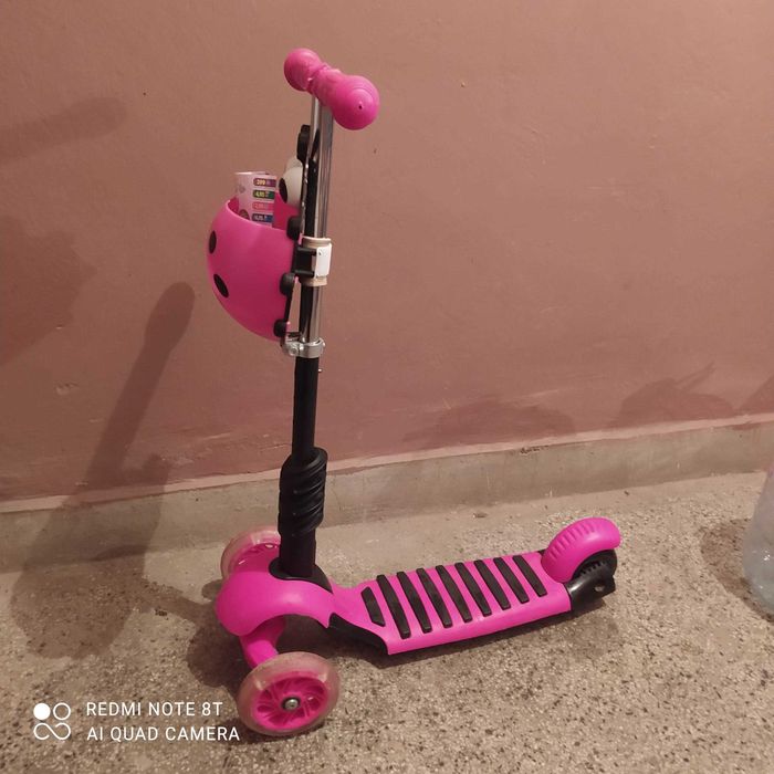 Детска тротинетка розова