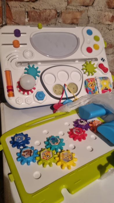 Masuta de activitati Curiosity Table, +1 an, Baby Einstein