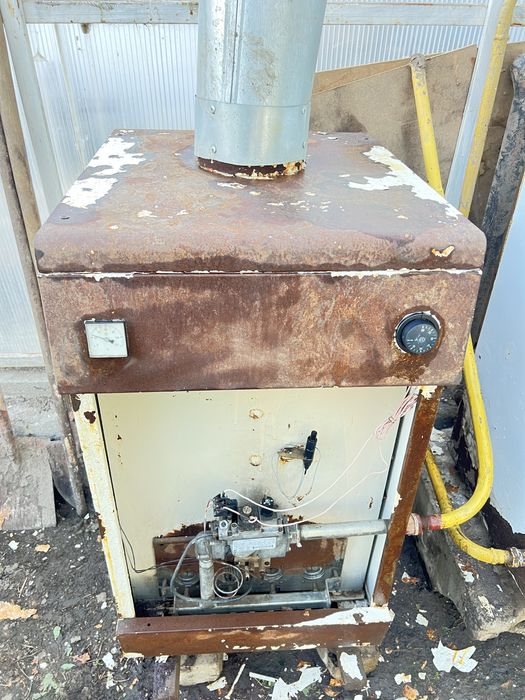 Газовой котёл состояние средние 2 шт