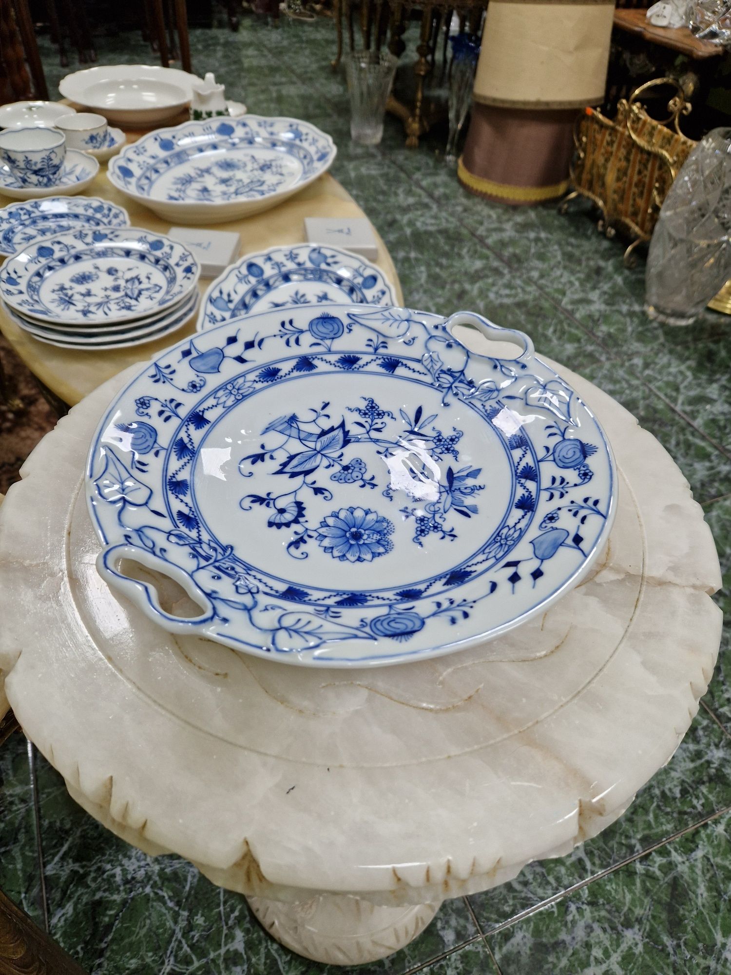 Колекционерска антикварна немска порцеланова фруктиера Meissen