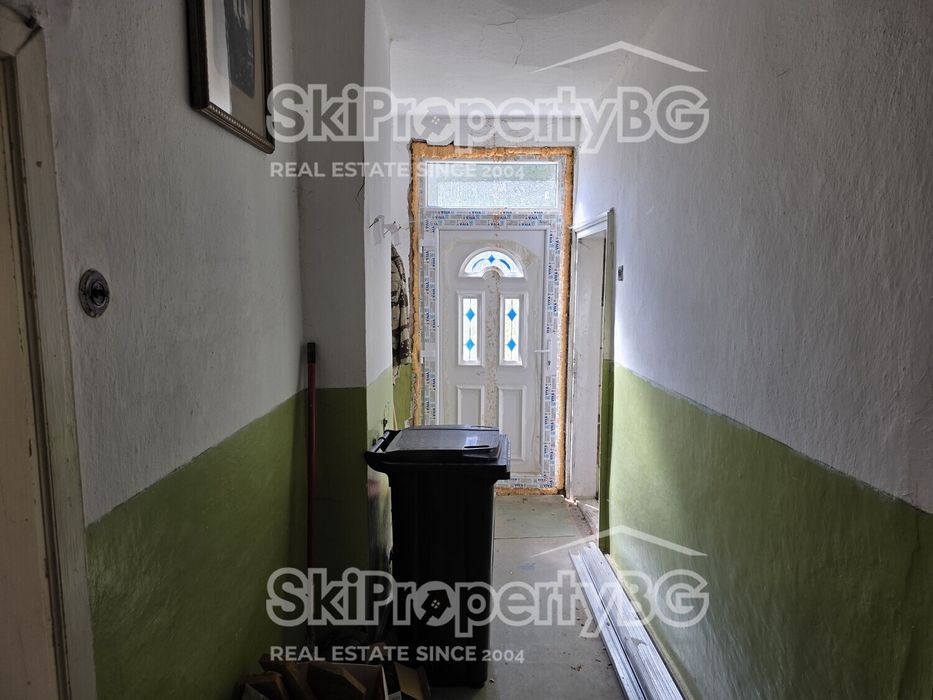 Къща с парцел в село Бели Искър, близо до Боровец!