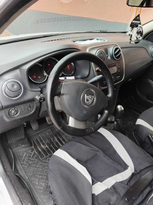 Vând Dacia Logan 1.5