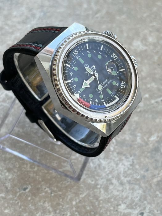 Mortima Vintage ani 70