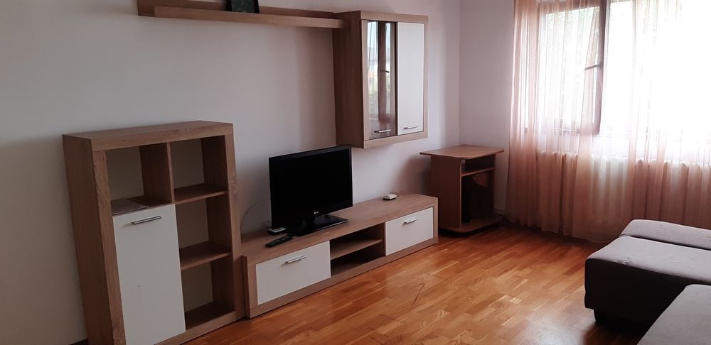 Inchiriez Apartament