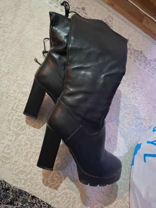 Зимний етік сатылады.