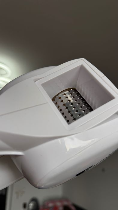 Parmino Aparat Electric Razuire Parmezan