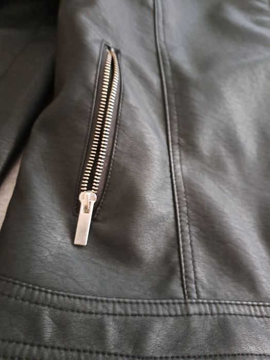 Дамско кожено сако